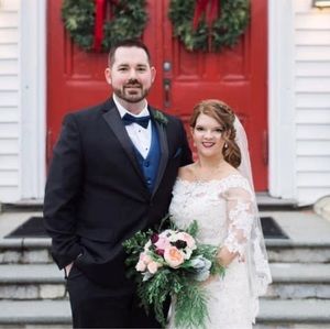 Meet your Posher, Claire